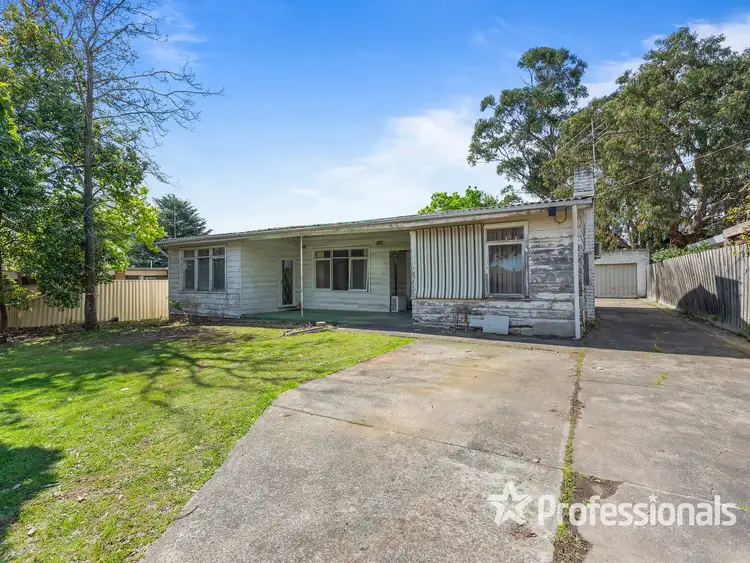 Second view of Homely house listing, 1 Hinkley Avenue, Croydon VIC 3136