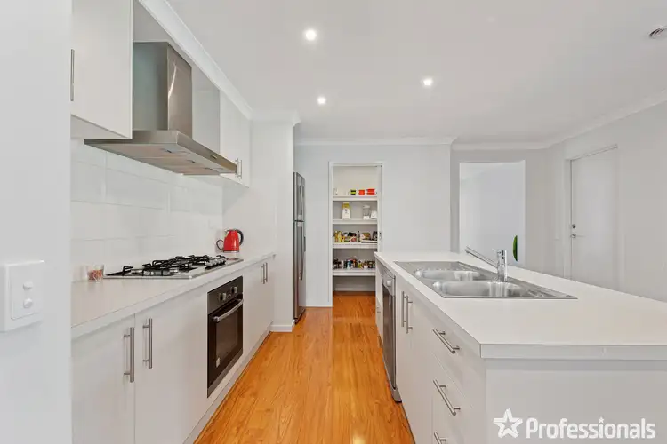 Second view of Homely house listing, 21 Triplett Avenue, Ascot VIC 3551