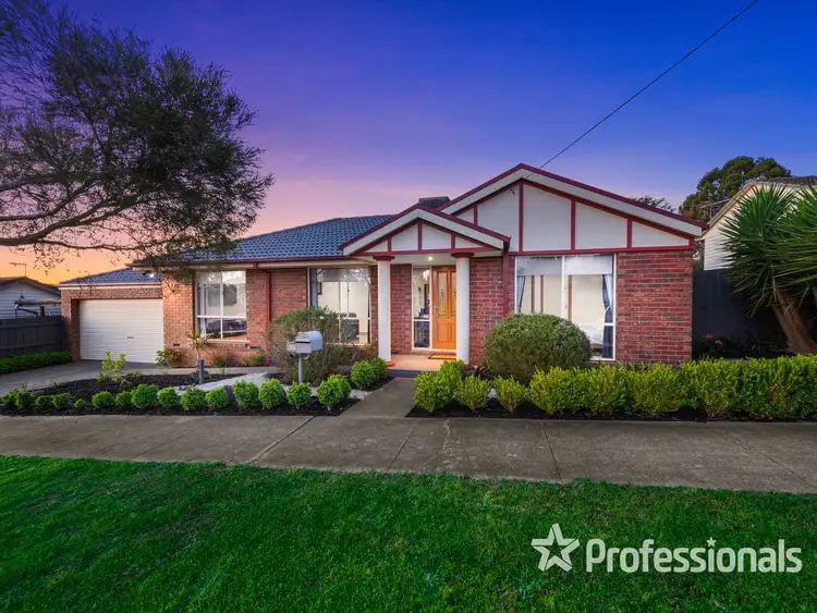 Second view of Homely house listing, 28 Dunoon Street, Mooroolbark VIC 3138