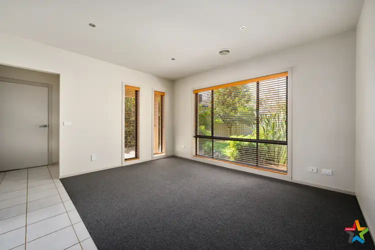 Fourth view of Homely house listing, 8 Garden Cove, Wodonga VIC 3690