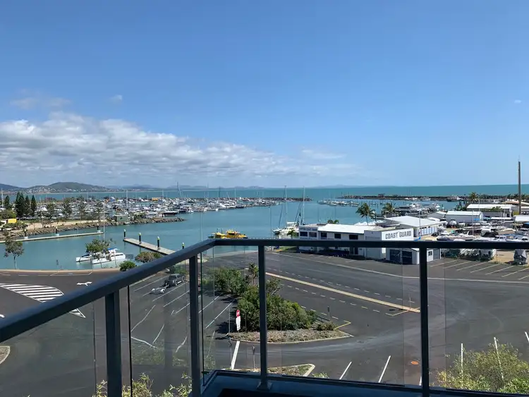 12-14 Breakwater Drive