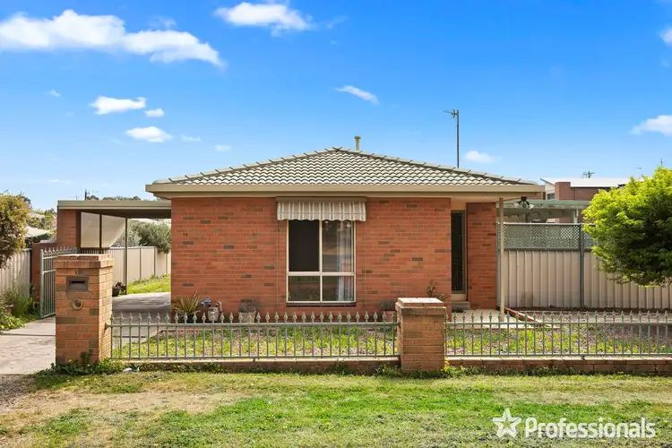 Main view of Homely house listing, 19 Short Street, Kangaroo Flat VIC 3555