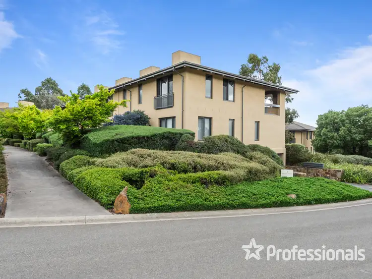 9 Henley Bridge Road, Chirnside Park VIC 3116