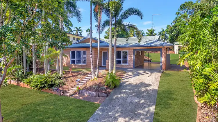 242 Robert Road, Bentley Park QLD 4869