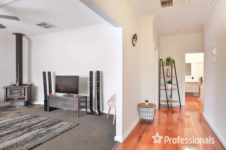 Fifth view of Homely house listing, 7 Stuart Avenue, Mildura VIC 3500