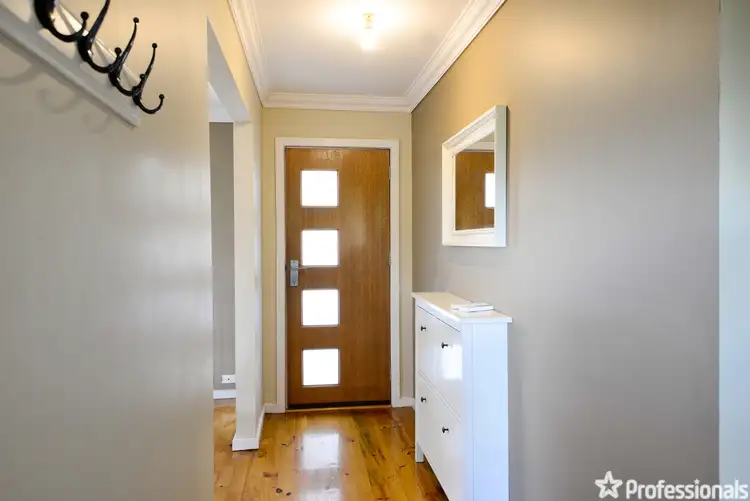 Sixth view of Homely house listing, 16 Tarhilla Drive, Launching Place VIC 3139