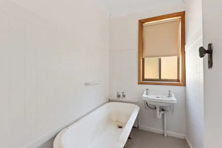 Third view of Homely house listing, 121 Lily Street, Bendigo VIC 3550