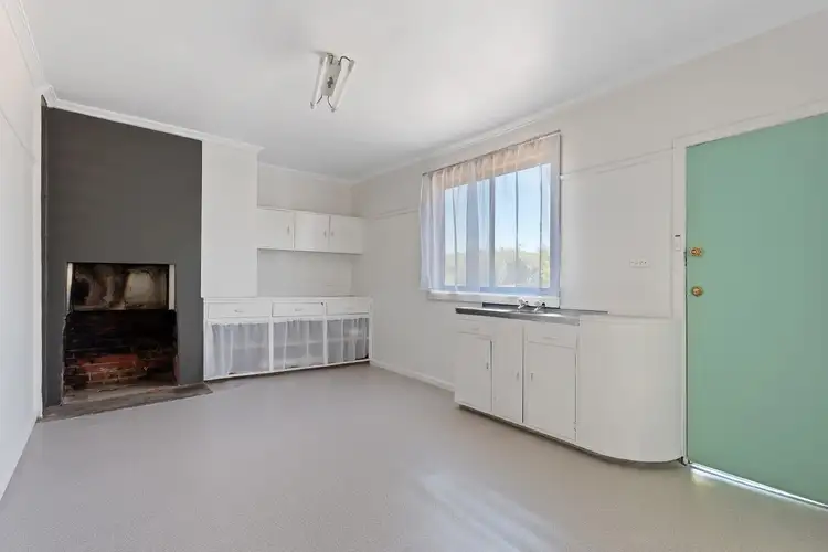 Fifth view of Homely house listing, 121 Lily Street, Bendigo VIC 3550