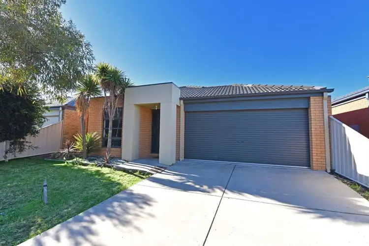 Second view of Homely house listing, 13 Sugargum Crescent, Kialla VIC 3631