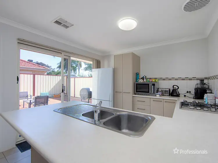 4/65-67 Thomas Street, East Cannington WA 6107