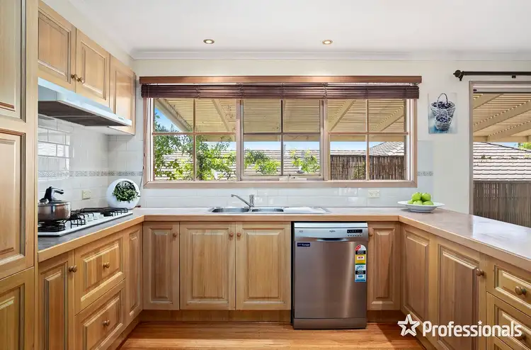 Fourth view of Homely house listing, 4 Benjamin Chase, Mooroolbark VIC 3138