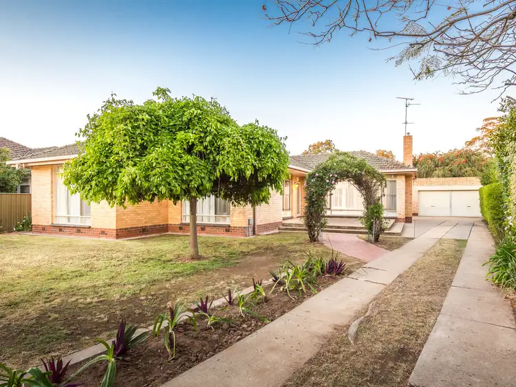 9 Princes Crescent, Shepparton VIC 3630