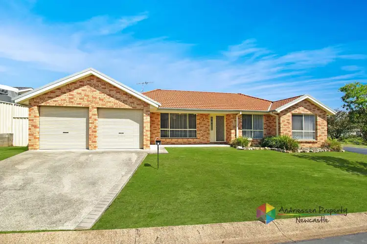 2 Toucan Close, Cameron Park NSW 2285