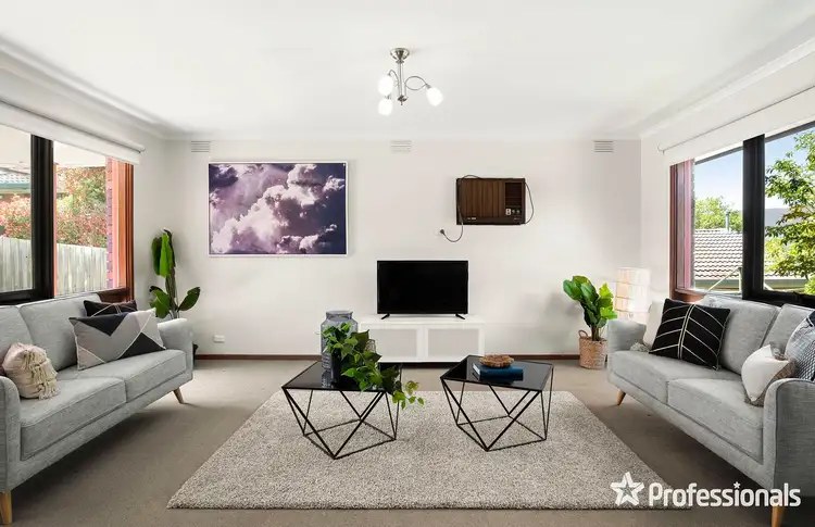 Sixth view of Homely house listing, 10 Baradine Road, Mooroolbark VIC 3138