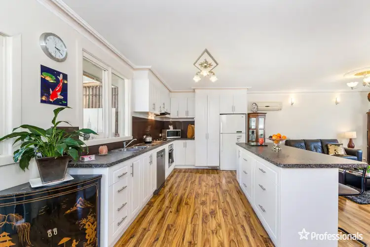 17 Sasses Avenue, Bayswater VIC 3153