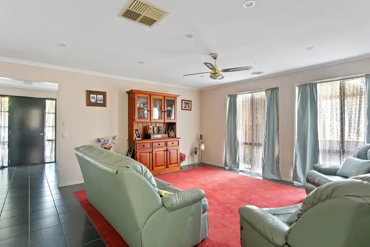 Fourth view of Homely house listing, 5 Ombana Court, Ascot VIC 3551