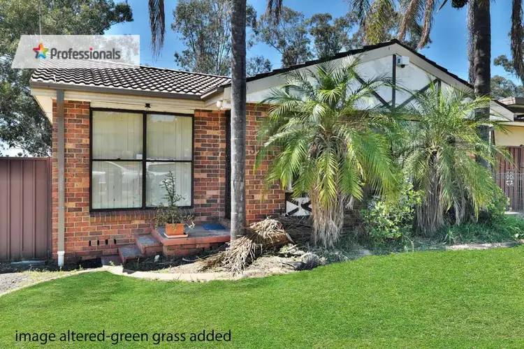 32 Pensax Road, Cranebrook NSW 2749