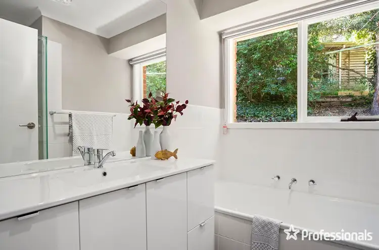 Fifth view of Homely house listing, 979 Mount Dandenong Tourist Road, Montrose VIC 3765