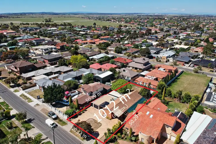 Main view of Homely house listing, 10 Argyll Street, Sydenham VIC 3037