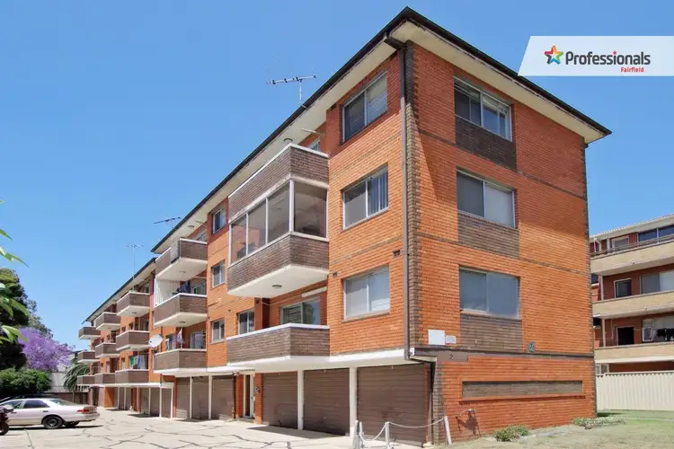 3/7 Lackey Street, Fairfield NSW 2165