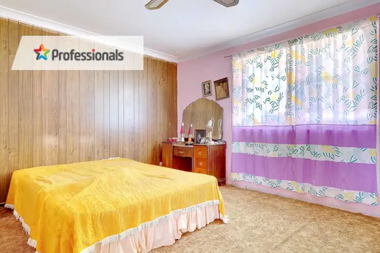 Fifth view of Homely house listing, 18 Neeta Avenue, Cambridge Park NSW 2747