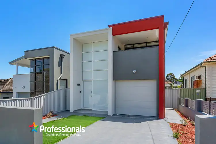 18 Wyatt Avenue, Padstow NSW 2211