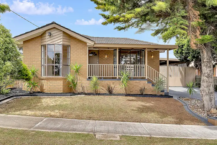 Main view of Homely house listing, 3 Chinnock Court, Craigieburn VIC 3064