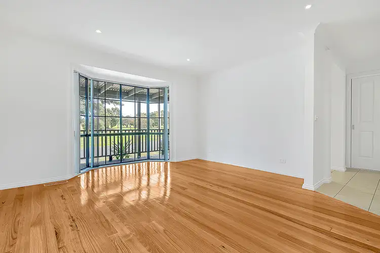 Fourth view of Homely house listing, 3 Chinnock Court, Craigieburn VIC 3064