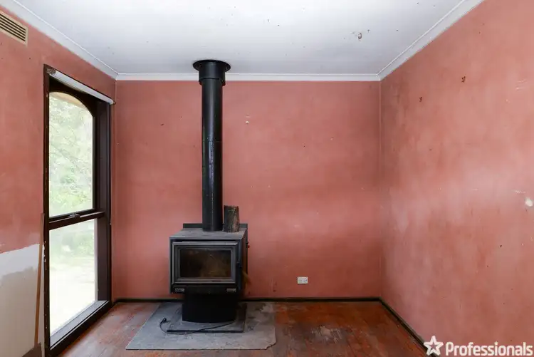 Fifth view of Homely house listing, 9 William Crescent, Millgrove VIC 3799