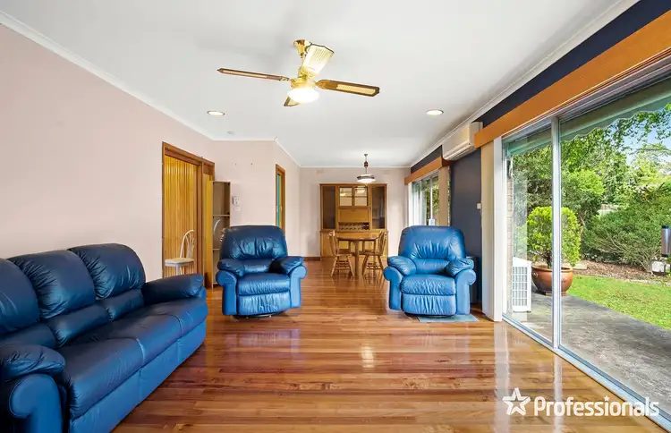 Sixth view of Homely house listing, 1 Jacynthe Court, Ringwood VIC 3134