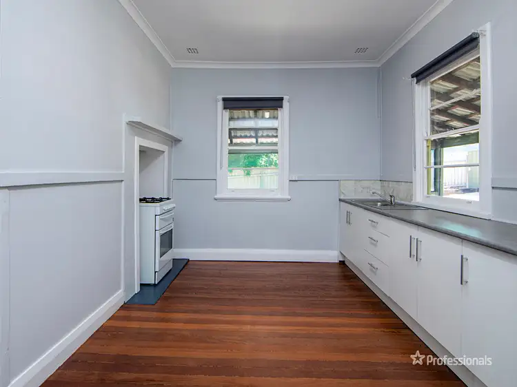 21 Robinson Street, Northam WA 6401