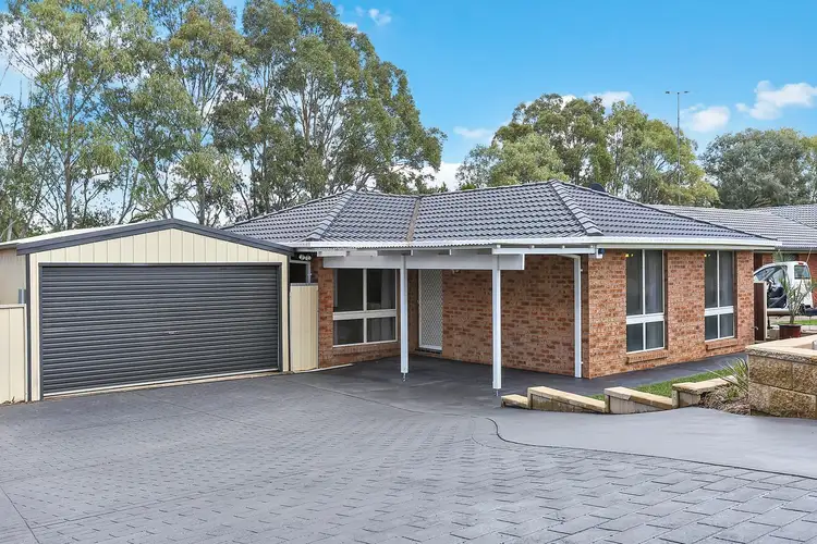8 Fitzpatrick Road, Mount Annan NSW 2567