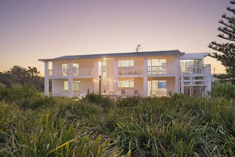 47 Jubilee Parade, Forster NSW 2428
