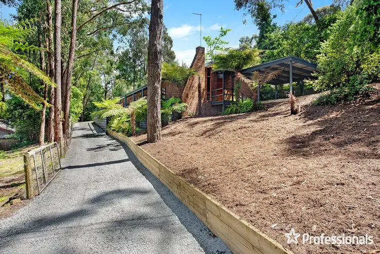Second view of Homely house listing, 34 Priestley Crescent, Mount Evelyn VIC 3796