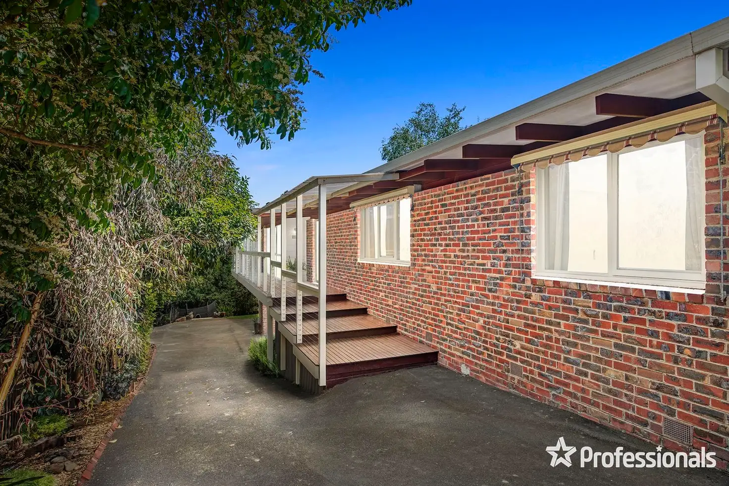 Main view of Homely house listing, 6 Baradine Road, Mooroolbark VIC 3138