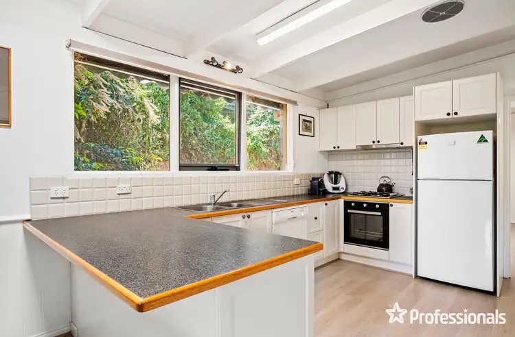 Second view of Homely house listing, 6 Baradine Road, Mooroolbark VIC 3138