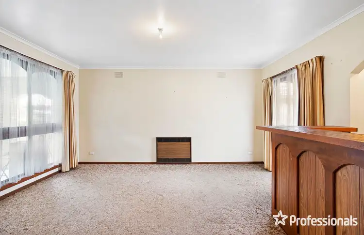 Fifth view of Homely house listing, 4 Bimbadeen Drive, Mooroolbark VIC 3138
