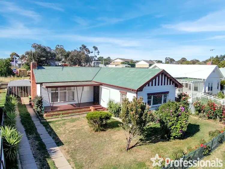 3 Barr Street, Maryborough VIC 3465