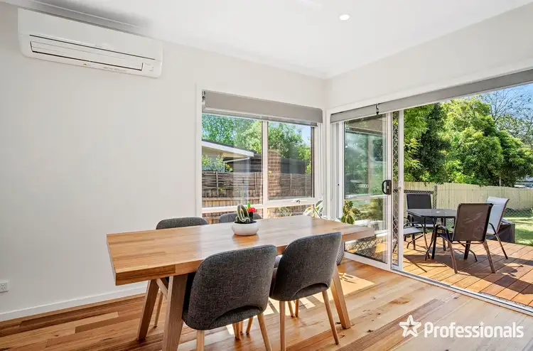 Fifth view of Homely house listing, 2/11 Glen View Road, Mount Evelyn VIC 3796
