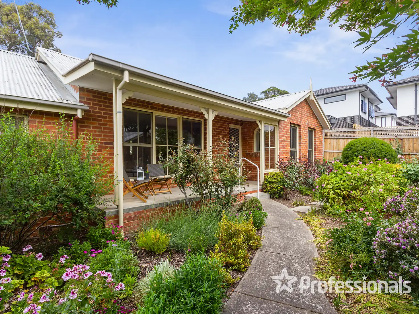 Main view of Homely unit listing, 3/7 Waldau Court, Doncaster VIC 3108