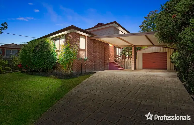 56 Esther Crescent, Mooroolbark VIC 3138