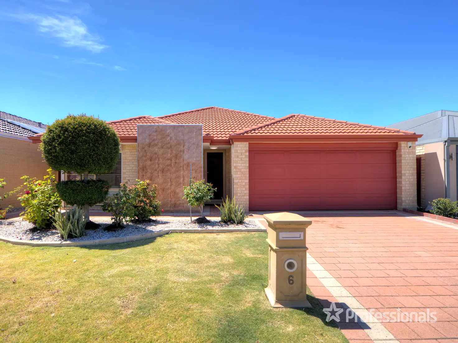 Main view of Homely house listing, 6 Gemina Avenue, Wattle Grove WA 6107