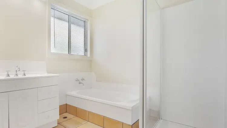 Sixth view of Homely house listing, 35 McEwen Street, Shepparton VIC 3630