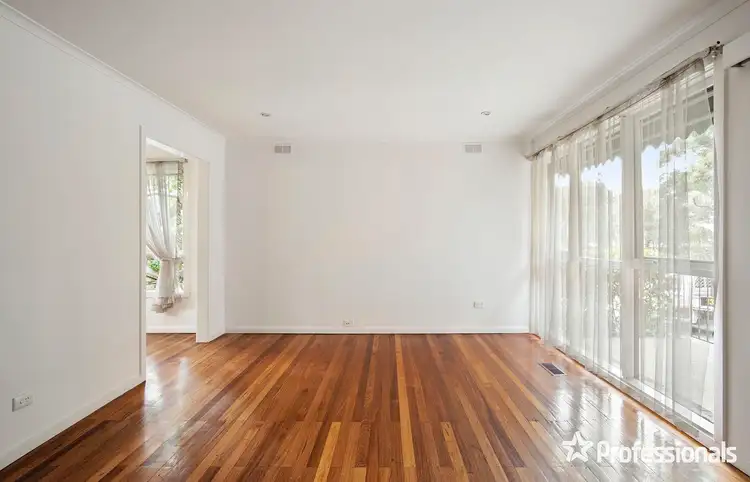 Third view of Homely house listing, 7 Hansford Close, Kilsyth VIC 3137