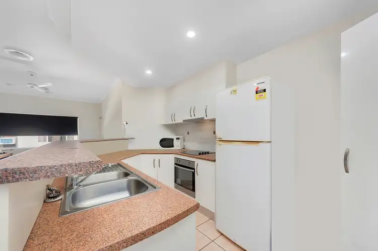 Sixth view of Homely unit listing, 9/176 Hoare Street, Manoora QLD 4870