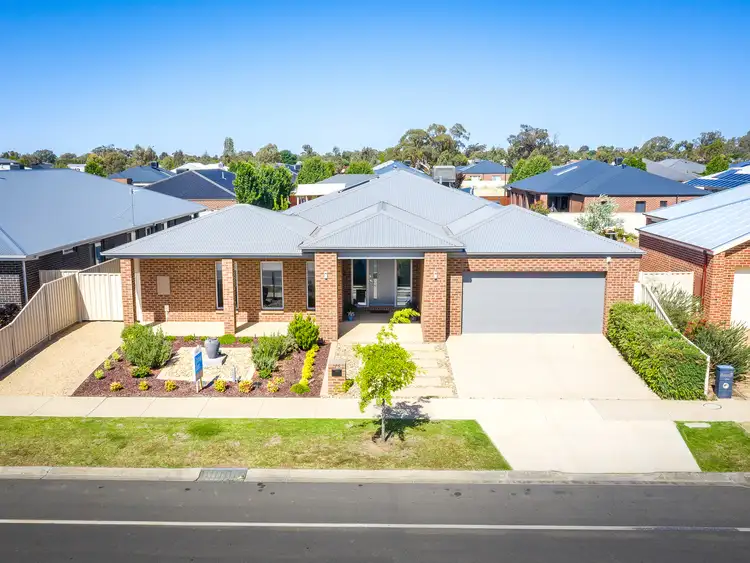 72 Canterbury Avenue, Shepparton VIC 3630