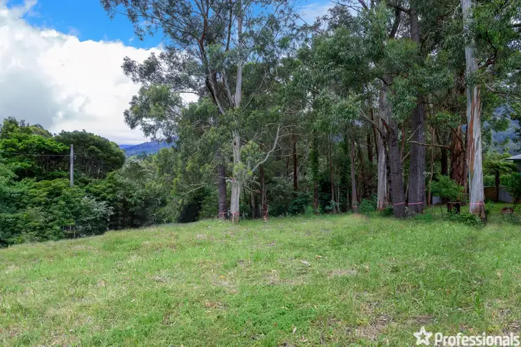 21 Giffords Road, Warburton VIC 3799