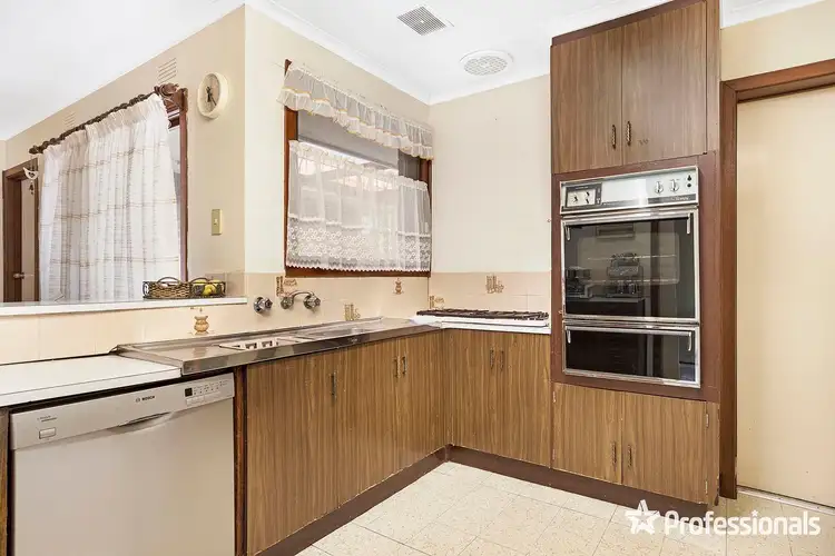 Fifth view of Homely house listing, 19 Zina Grove, Mooroolbark VIC 3138