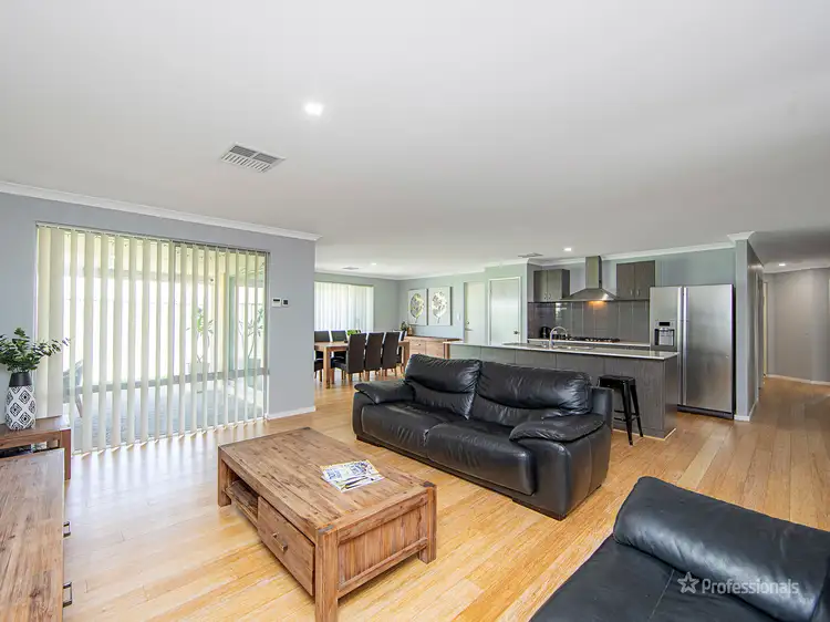 34 Bardook Gardens, Forrestfield WA 6058