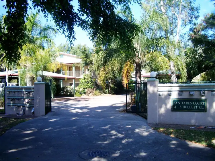 Main view of Homely unit listing, 13/4-5 Hollett Close, Manunda QLD 4870